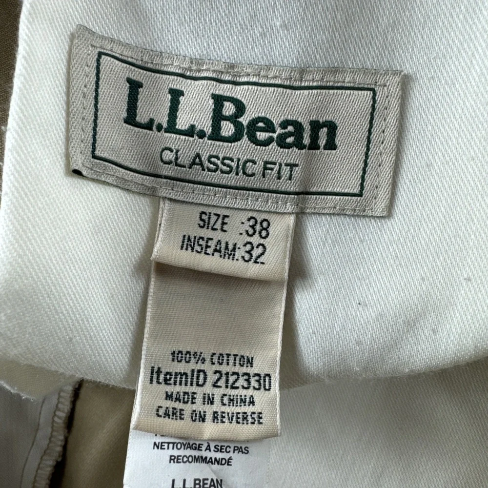 LL Bean Classic Fit Khakis Mens 38x32 Beige Pants Slacks Chinos Preppy 212330